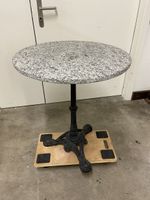 Runder Granit Tisch mit Eisenfuss Gartentisch Bistro
