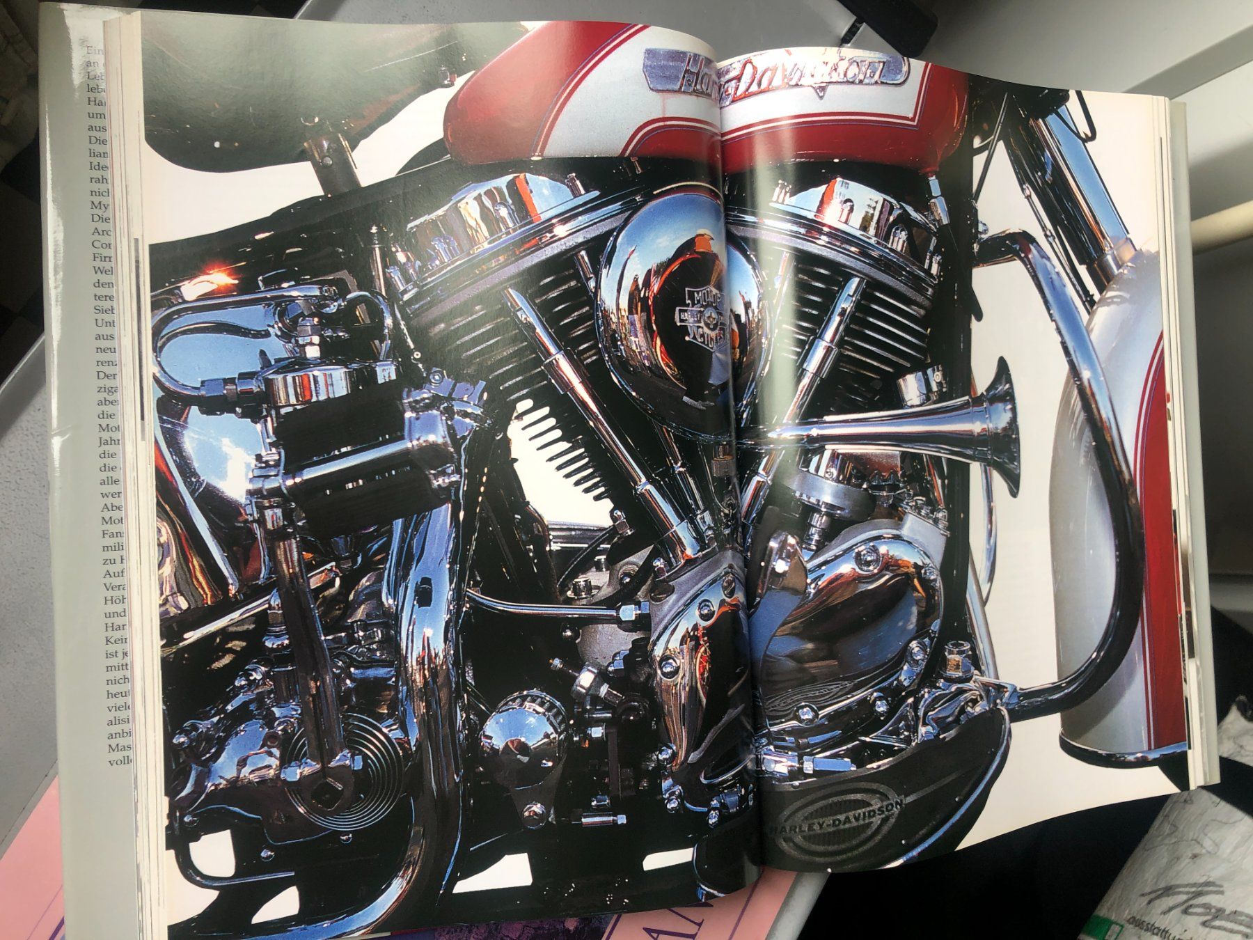 Bücher: Harley Davidson Kult-Buch: Geschichte, Meetings, Customs – Gebraucht aus Zürich von Tivoli2 4