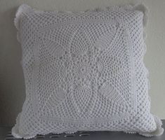 Quadrat Kissen Weiss (Handmade)