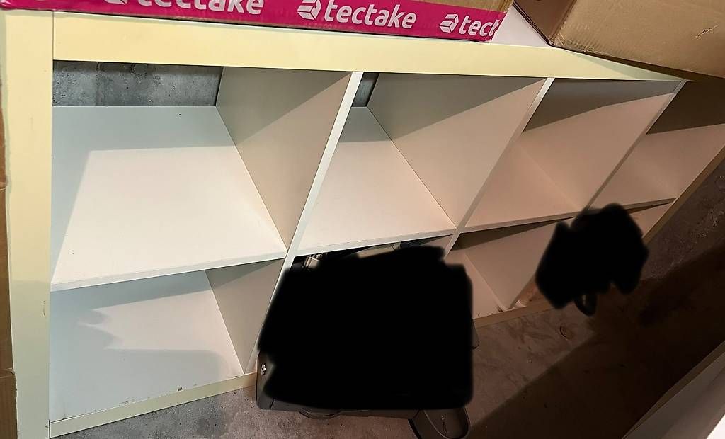 Scaffali: Kallax Regal – Usato da Aefligen venduto da Biienli