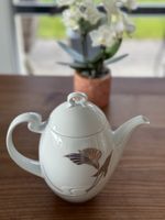 Schicke Porzellan Kaffeekanne Golddekor