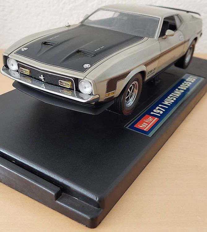 Mustang Mach 1 Boss 351 1971 silber 1:18 by Sun Star (Neu (gemäss ...