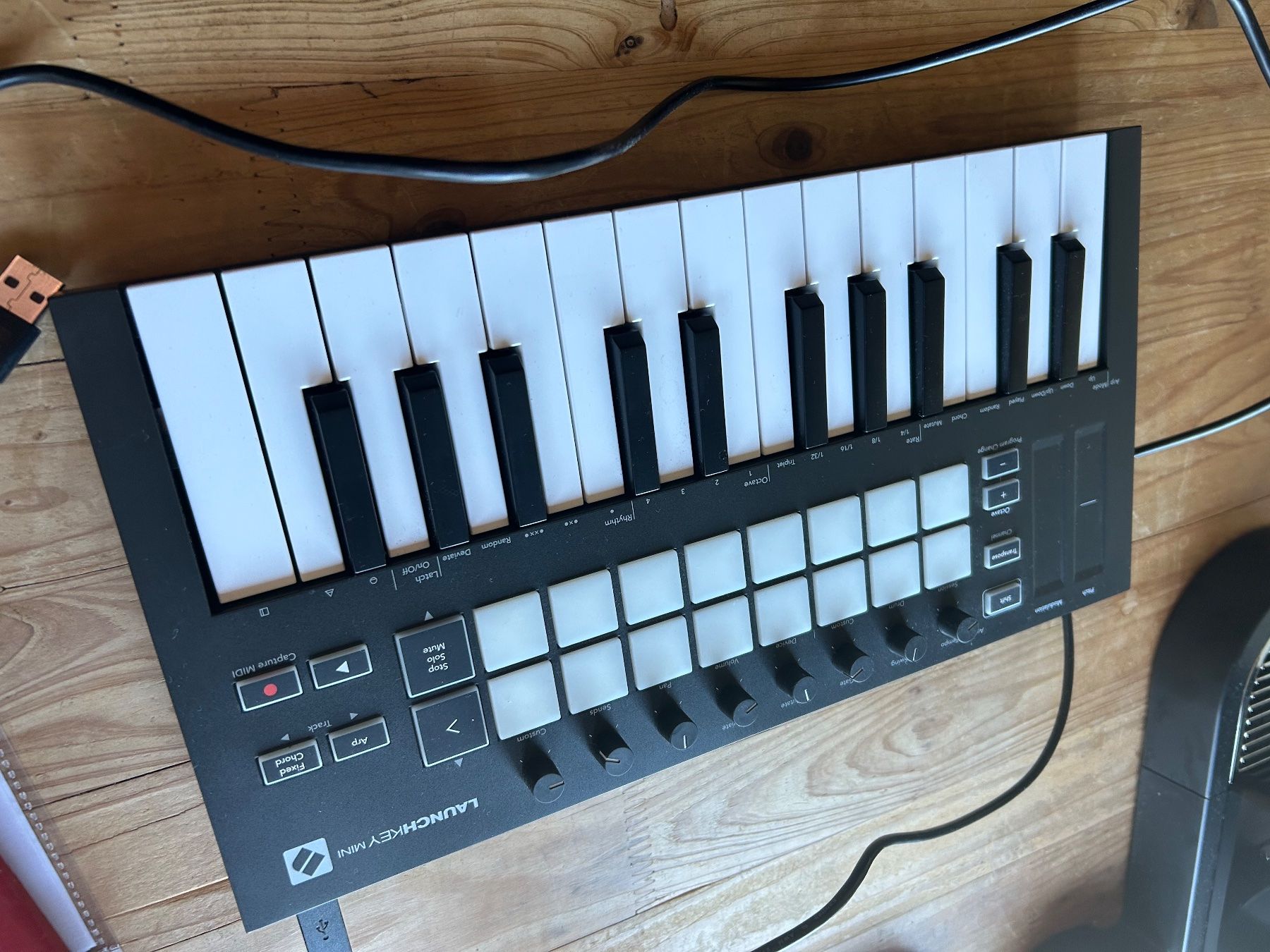 Novation Musikinstrumente: Novation Launchkey Mini – Gebraucht aus Zürich von yod_v2p9 1