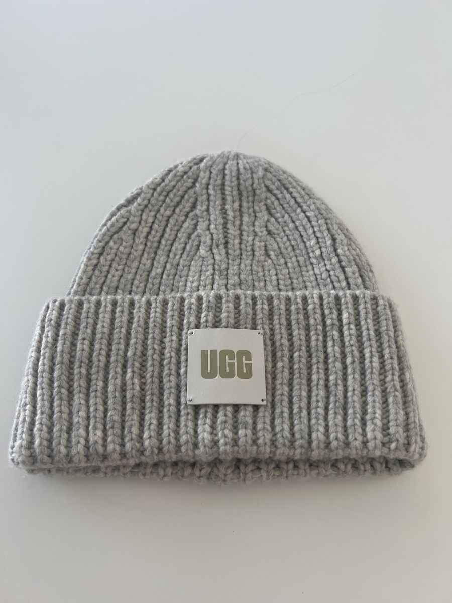 Ugg Copricapi, berretti & cappellini: UGG Mütze – Nuovo (secondo la descrizione) da Ebikon venduto da mar_lwl5