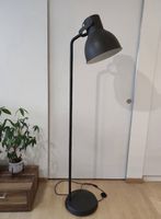 Floor lamp black adjustable head used condition