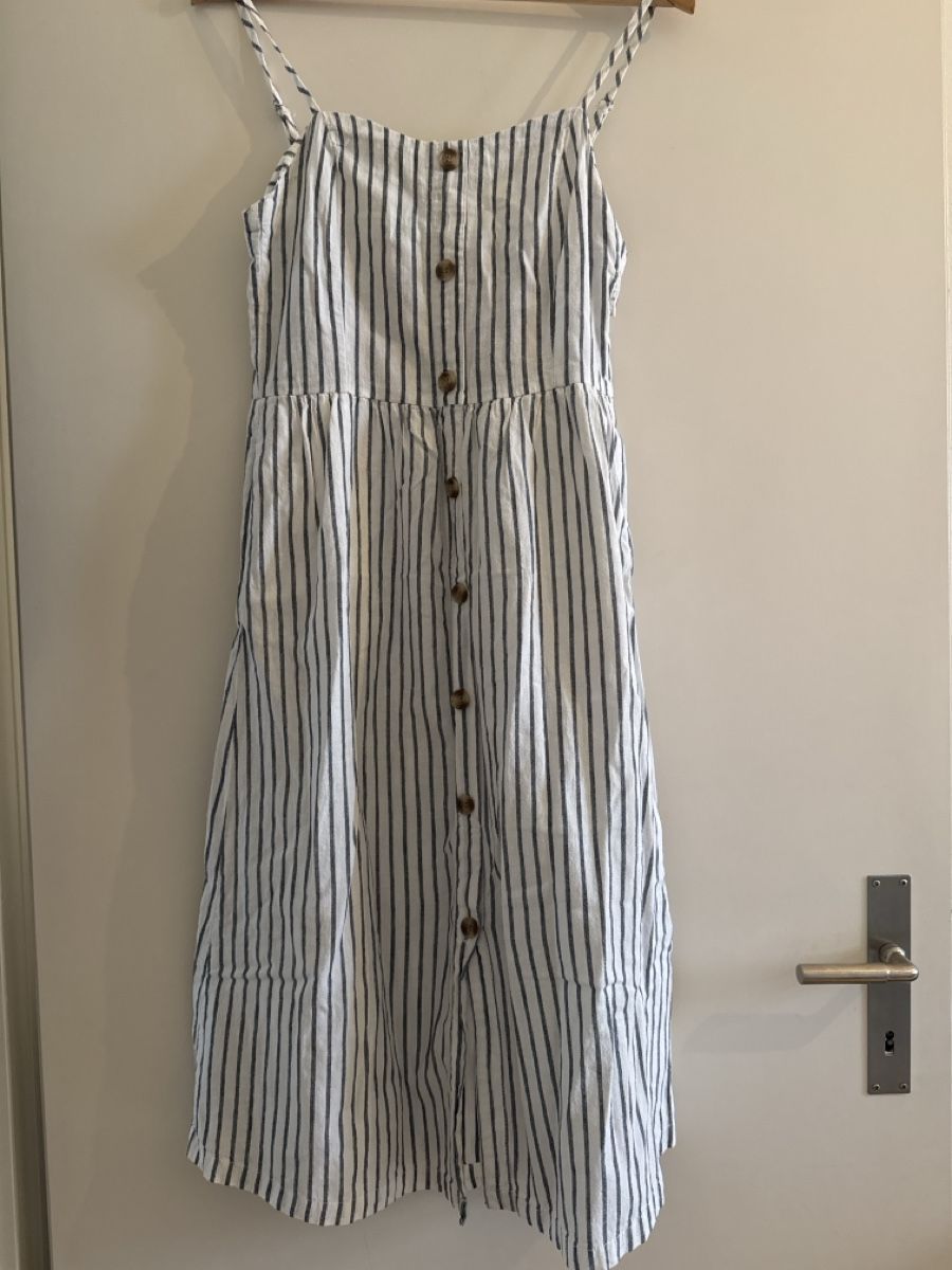 Only Kleider: Sommerkleid – Gebraucht aus basel von G.Burghartz