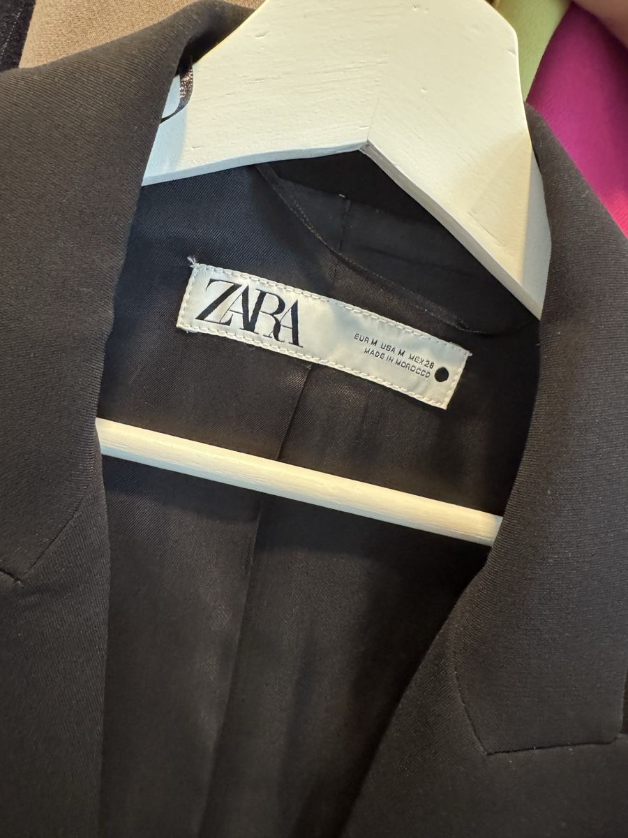 Zara Giacche: Blazer Zara  – Nuovo (secondo la descrizione) da La Plaine venduto da sof_b7c6 3