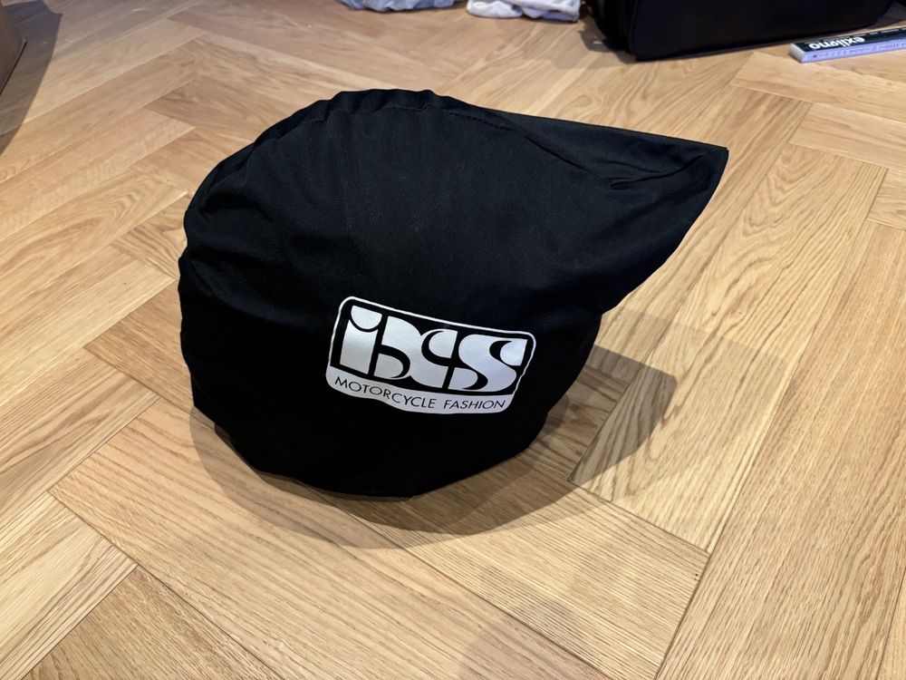 Neuwertiger IXS Motorrad Integralhelm 2