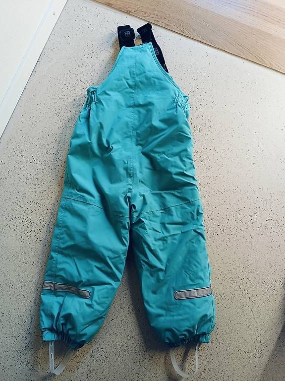 Hosen: LegoWaer Schneehosen Gr. 98 – Gebraucht aus Humlikon von Zitrone011 1