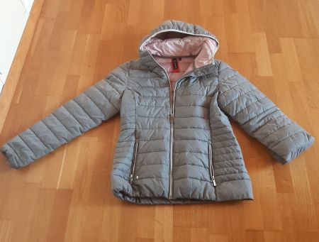 Jacke Lutha