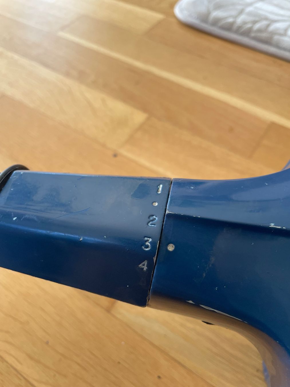 Vespa Tutti pezzi di ricambio per scooter: Vespa 50 Special Lenker CH-Version mit Originalfarbe – Usato da Grenchen venduto da Jimbo3743 6