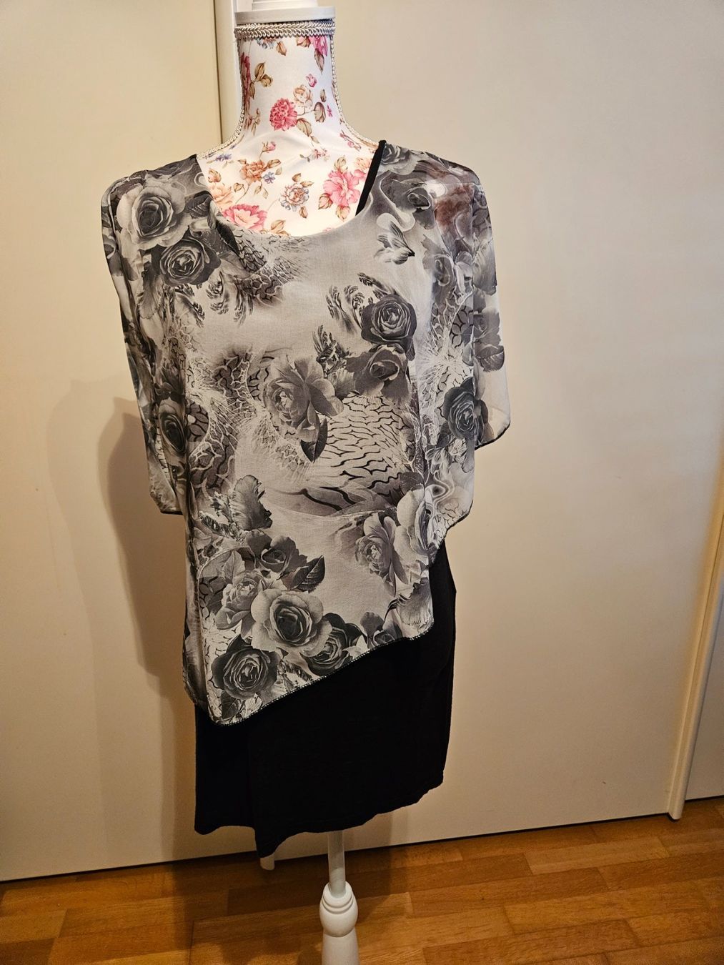 Camicette: Damen Bluse Gr40 – Nuovo (secondo la descrizione) da Landquart venduto da Snug01