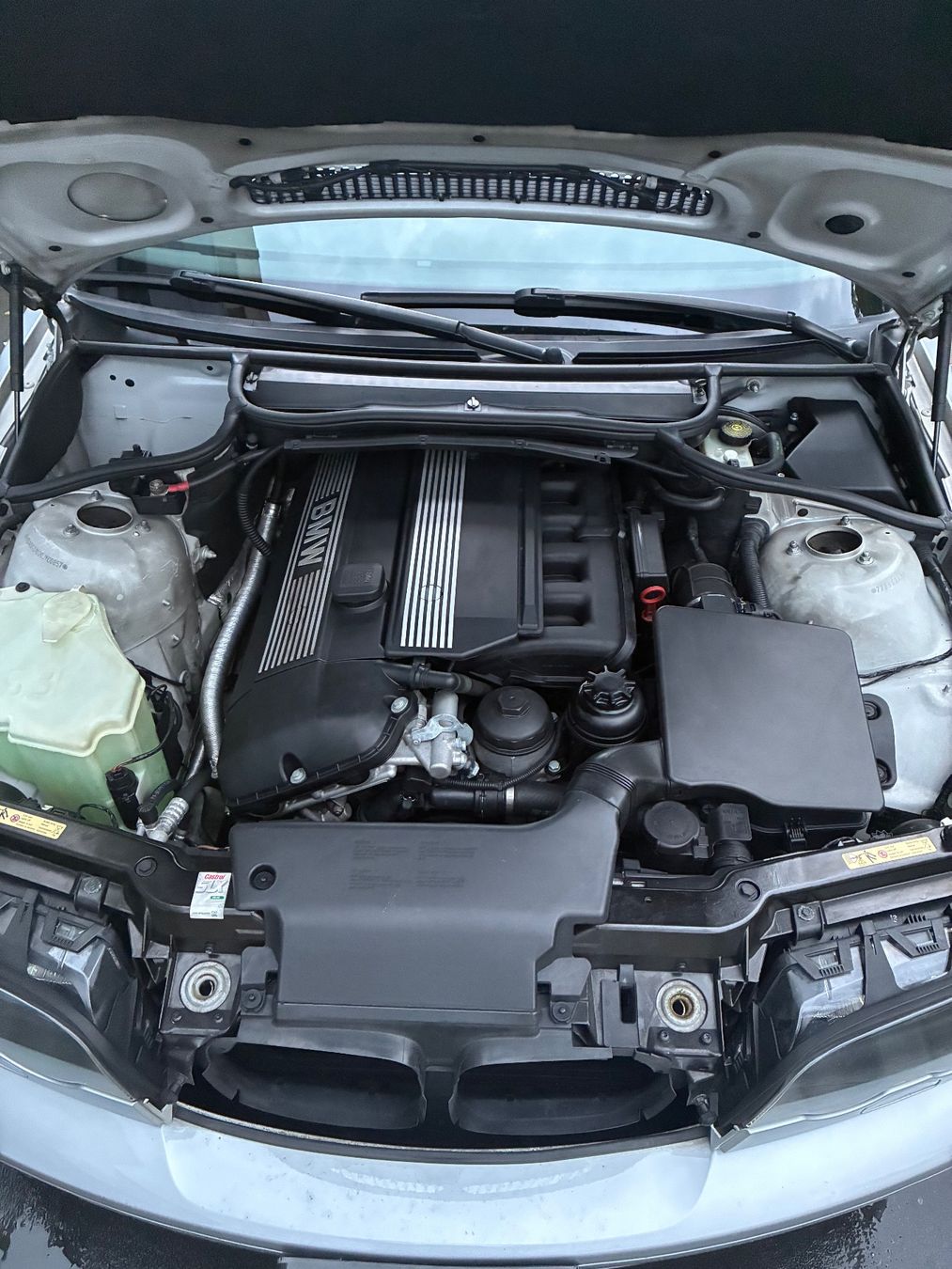 BMW Autos: BMW 325 Ci Cabrio e46 – D'occasion à Windisch par S.O.S 5