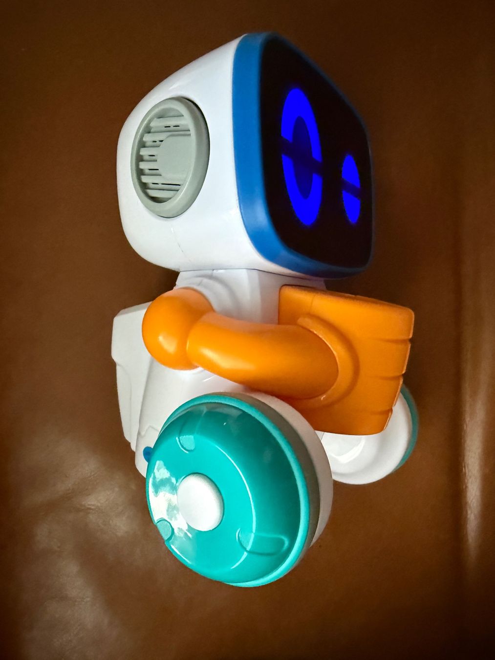 Vtech Giocattoli: VTech Codi – der clevere Mal-Roboter mit 15 Chipkarten – Usato da Schöftland venduto da M.B.Dudart 2