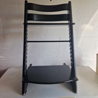 Stokke Tripp Trapp Kinderstuhl schwarz