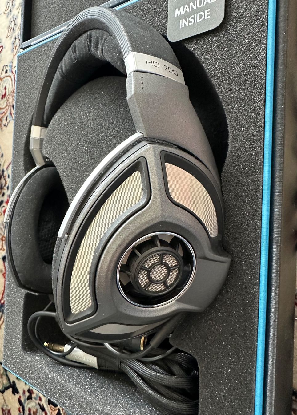 Sennheiser Kopfhörer: Sennheiser HD700 True Sound – Neu (gemäss Beschreibung) aus Ostermundigen von airpassport 3