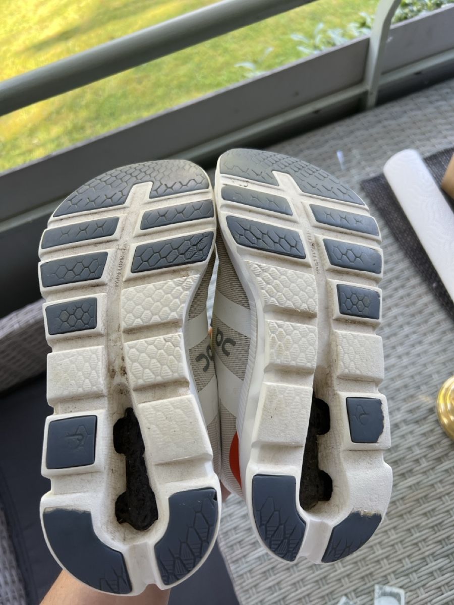 On Scarpe da donna: On Cloudflow Damen Laufschuhe, Grösse EU 38.5, – Usato da Olten venduto da AtelierSecondhand23 3
