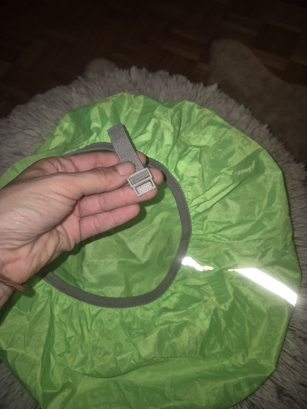 Borse & Zaini: Ergobag Regenschutz Hülle (neongrün) – Usato da Richterswil venduto da ChristinW01 3