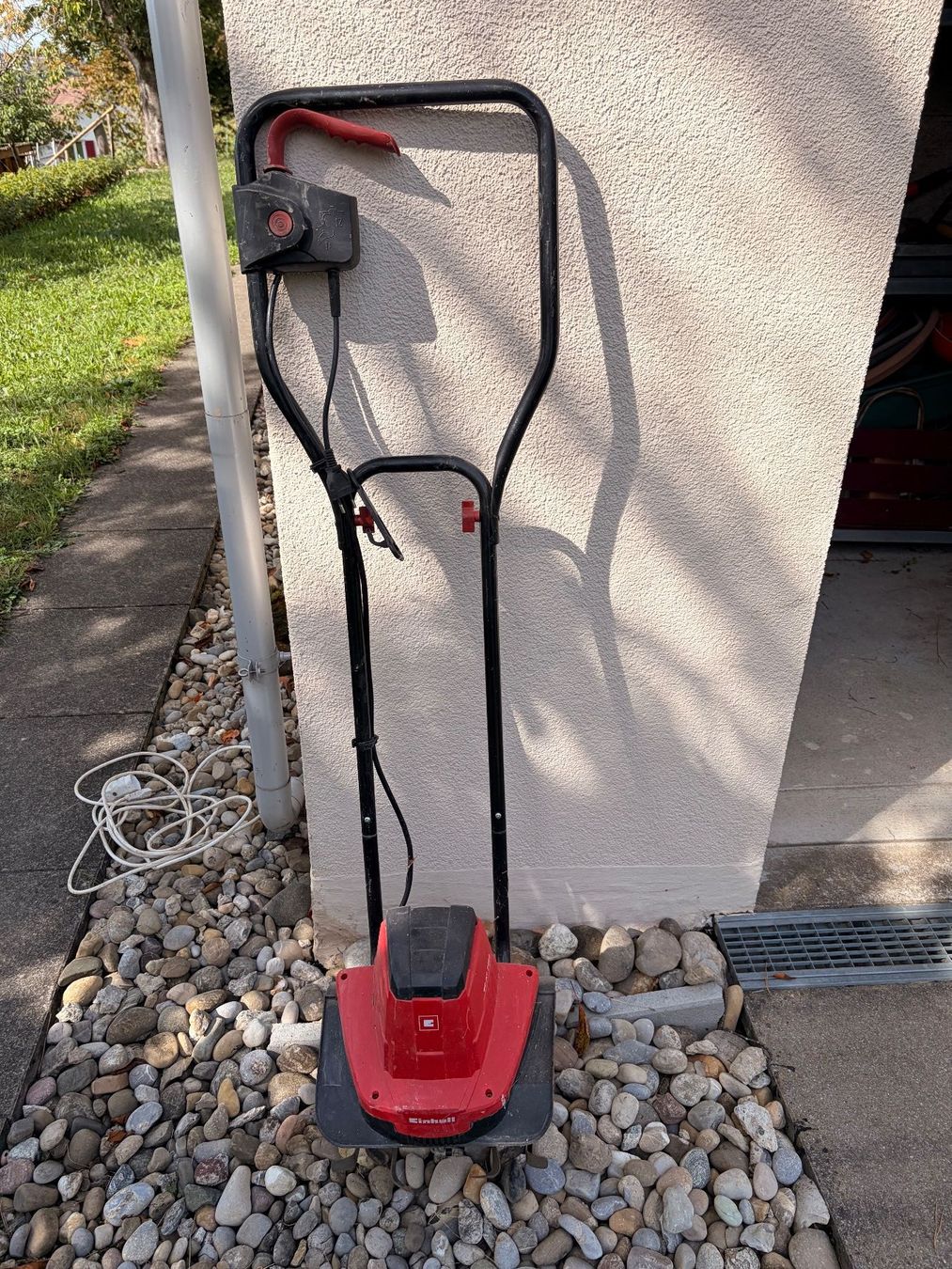 Einhell Tutte le macchine: Elektro-Bodenhacke – Usato da Illnau venduto da 8854angi 1