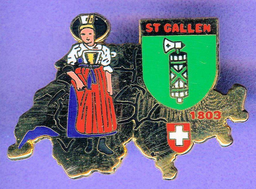 Placchette & Badge: Wappen & Trachten   ST.GALLEN – Usato da Winterthur venduto da Sammleroase