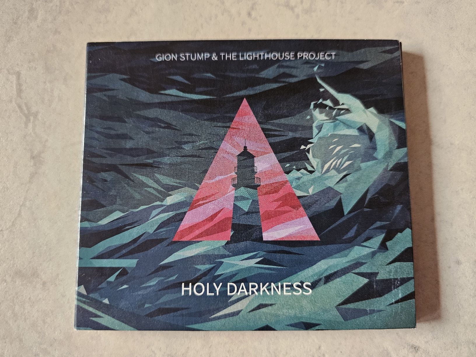 CD: Gion Stump & The Lighthouse Project  -  Holy Darkness – Usato da Schneisingen venduto da backstore24