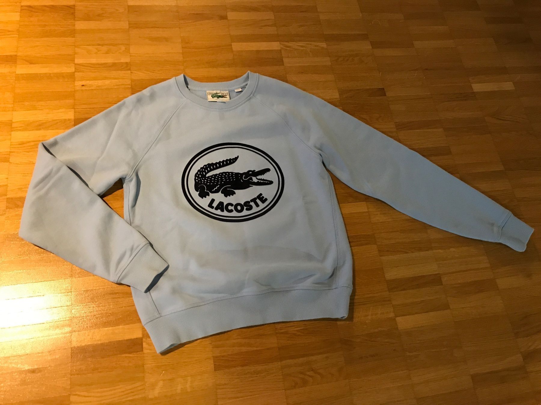 Lacoste Pullover & Sweatshirts: LACOSTE Pulli hellblau Gr 146-152 – Gebraucht aus St. Margrethen SG von kellenbh 1