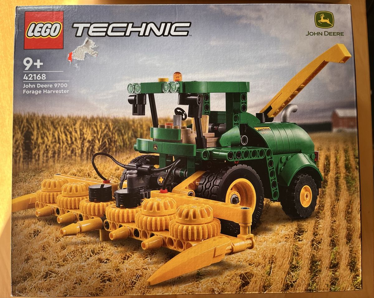 Lego Giocattoli: Lego Technic John Deere  – Nuovo e nell'imballaggio originale da Lyss venduto da Ipoulette