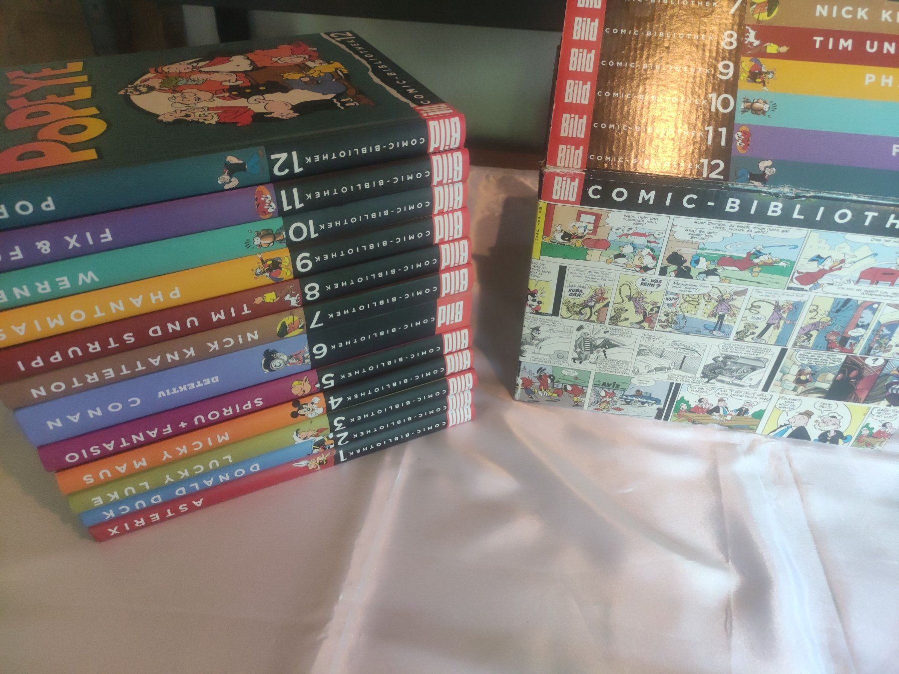 Fumetti: Im Schuber: 12 neuwertige Comic Bibliothek Sammlung – Usato da Hinwil venduto da Manu71 4