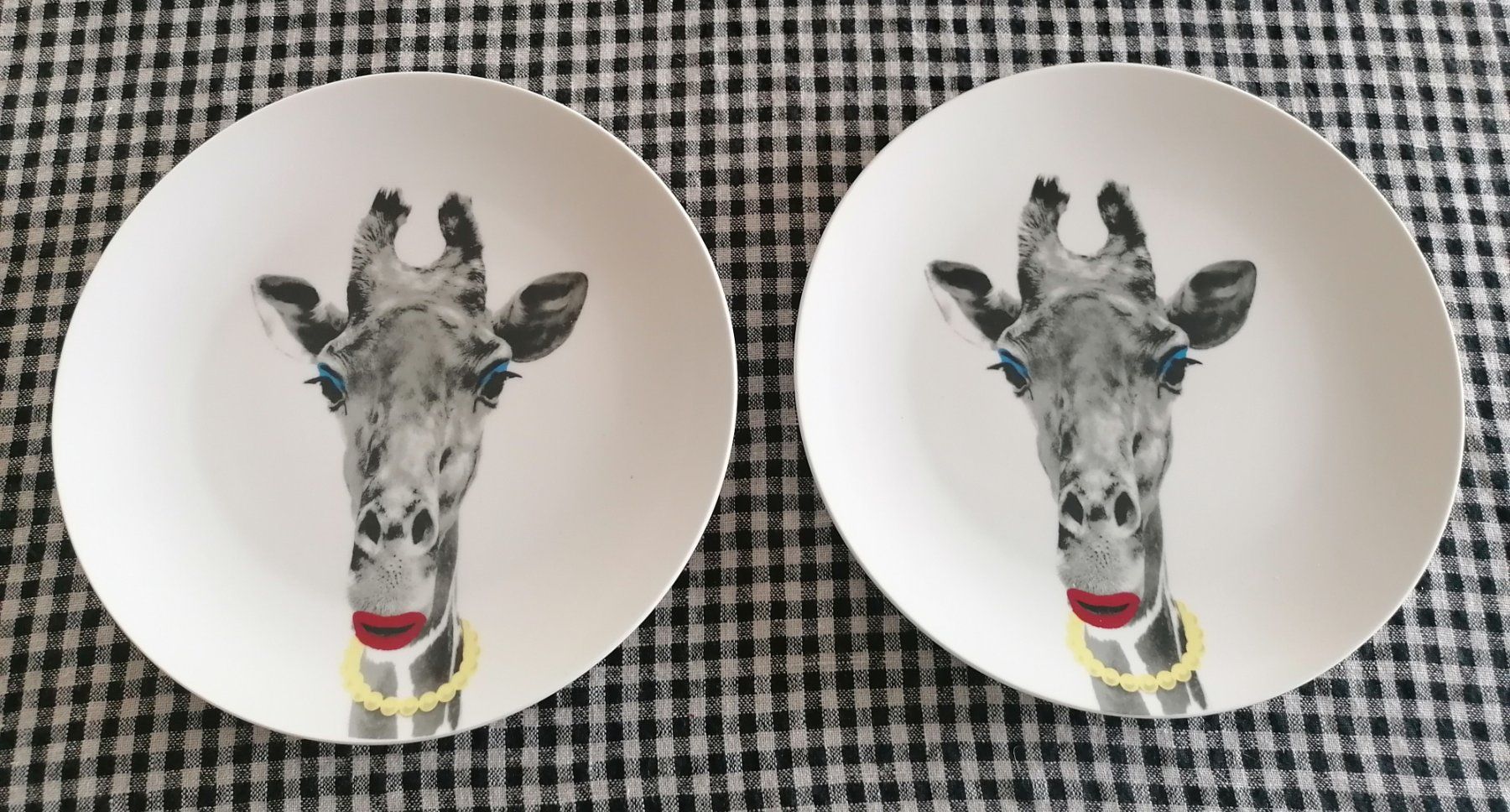 Piatti: 2 coole Essteller mit Giraffe – Nuovo (secondo la descrizione) da Wallisellen venduto da Muggeli1970
