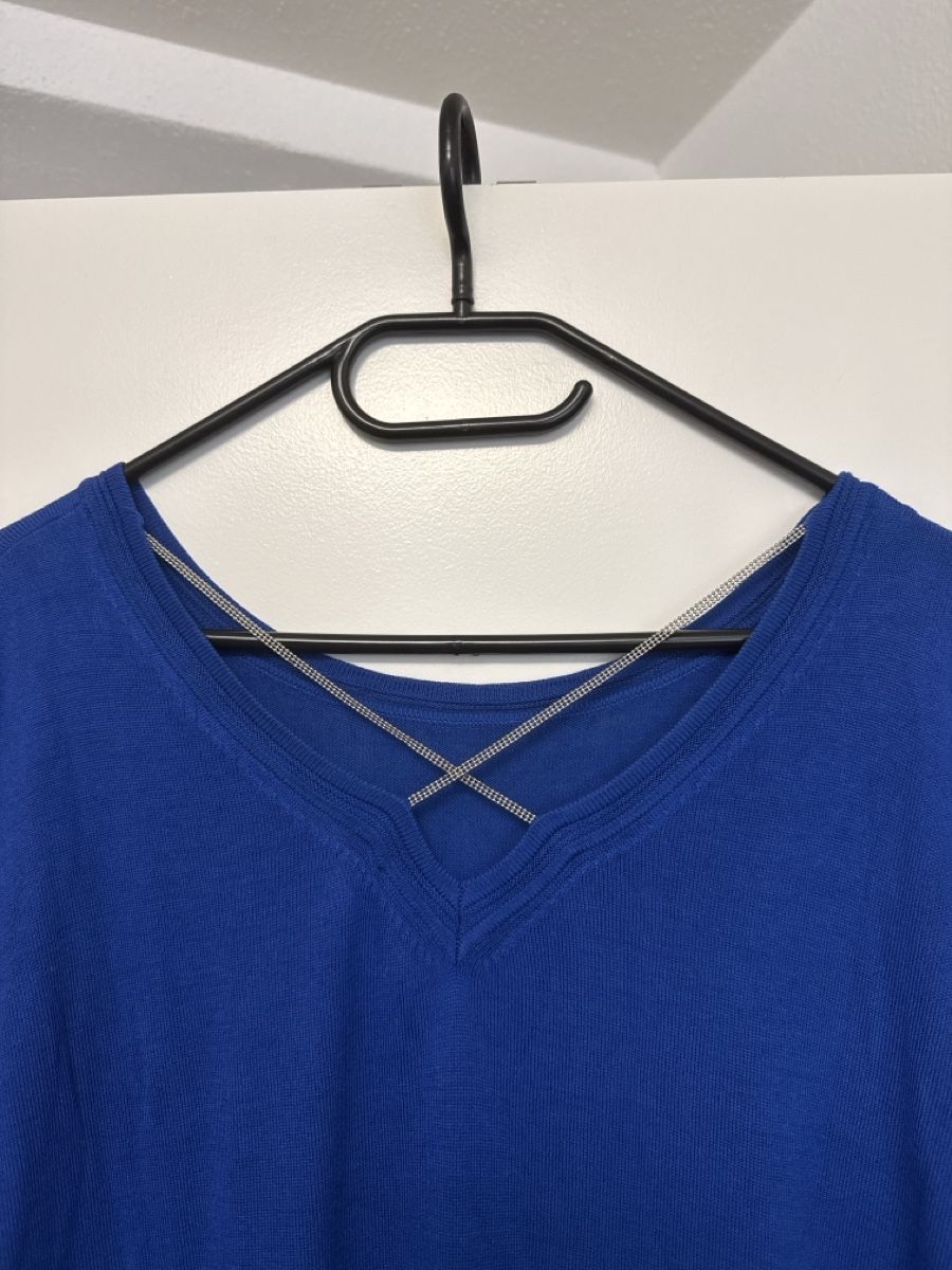 Maglioni & Felpe: Schöner, blauer Sommer Pullover , Grösse 42, Top Zustand! – Usato da Rapperswil SG venduto da Nicinic01 2