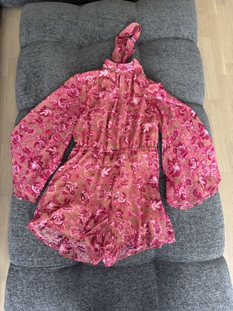 Rückenfreier Jumpsuit mit Blumenmuster, Grösse L