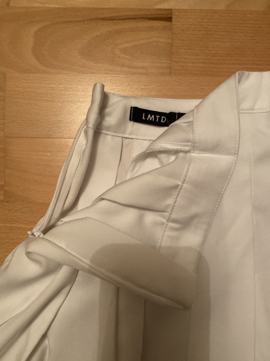 Vestiti & Gonne: Faltenrock Gr. 158 – Usato da Illnau venduto da Dodo115 1
