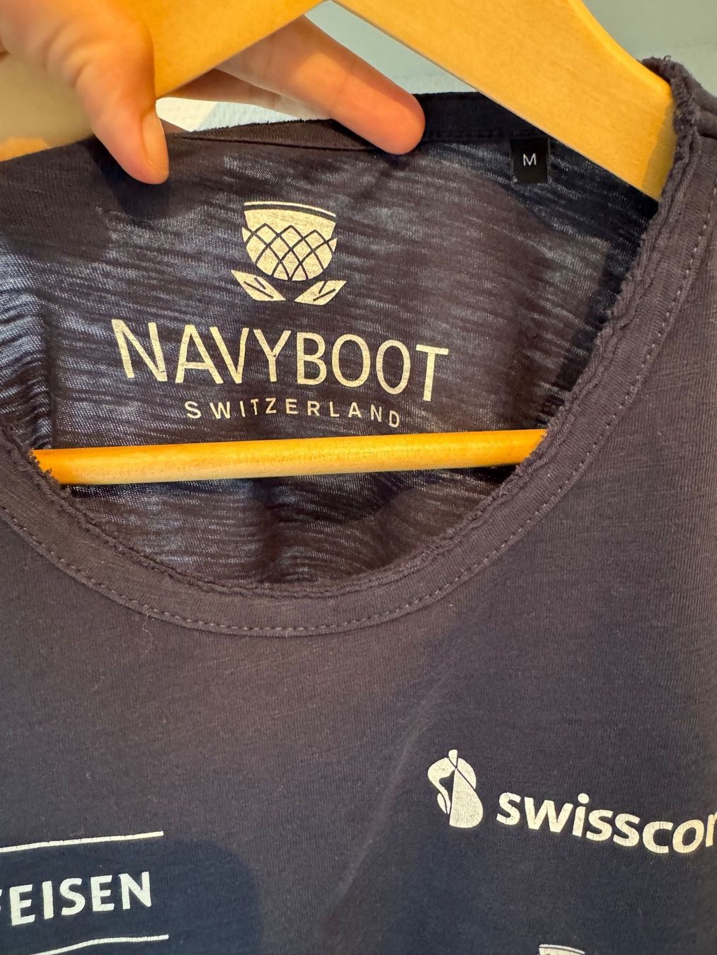 Navyboot T-shirt: Swiss Ski T-Shirt – Nuovo (secondo la descrizione) da Zürich venduto da maj_x5cp 1