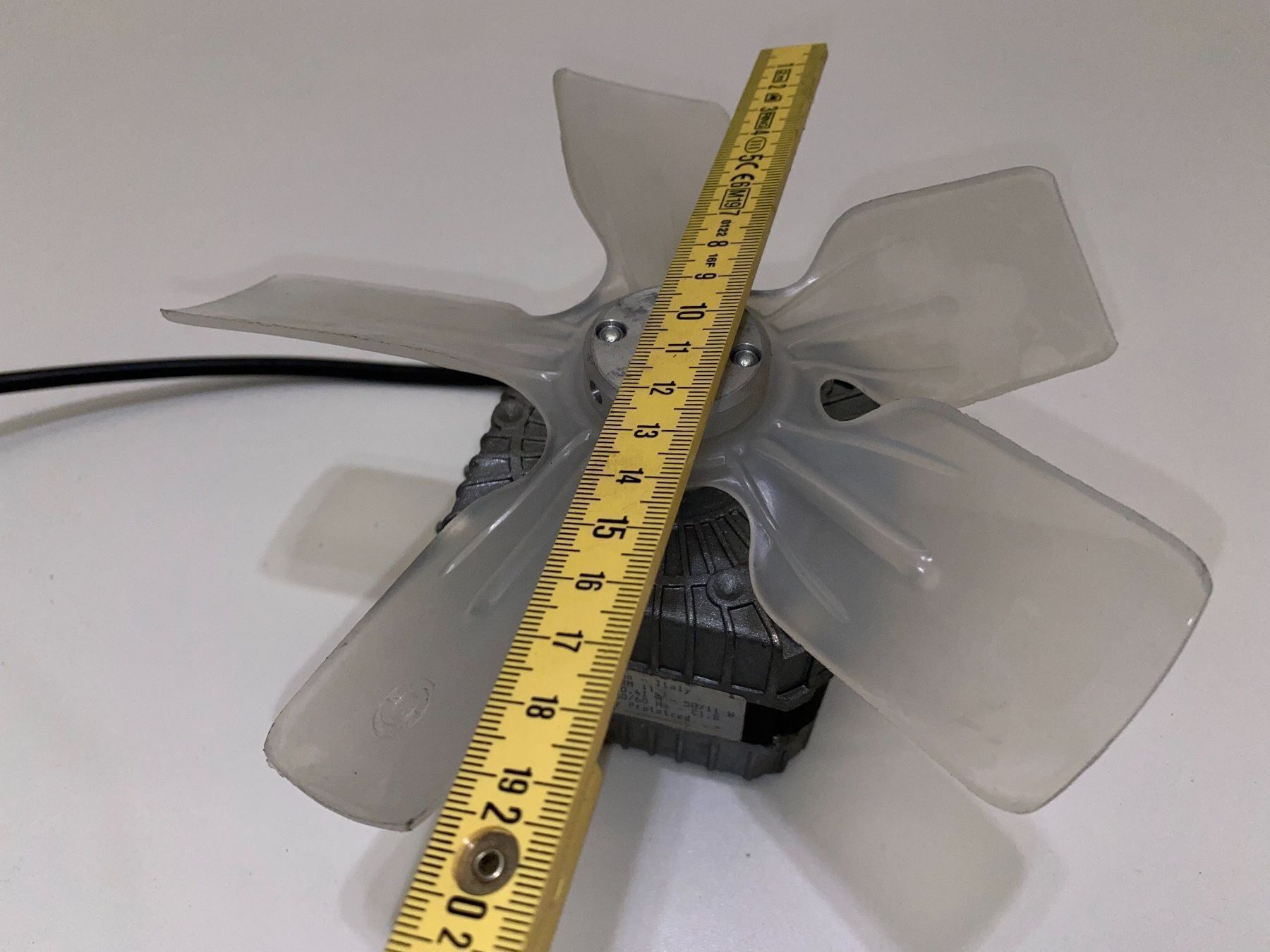 Ventilatori: Ventilator Motor Lüfter Propeller 200mm – Usato da Boswil venduto da ABLagerBoswil 3