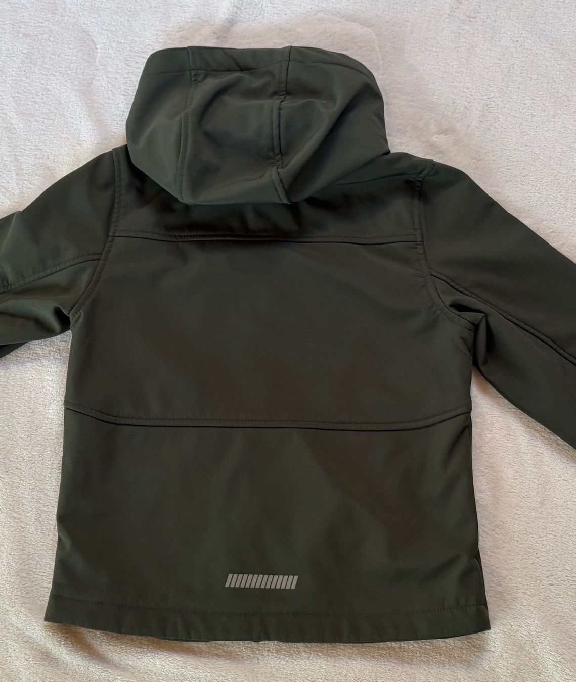 Name It Giacche: Softshelljacke Name It / Grösse 128 – Usato da Wislikofen venduto da Lioke 2