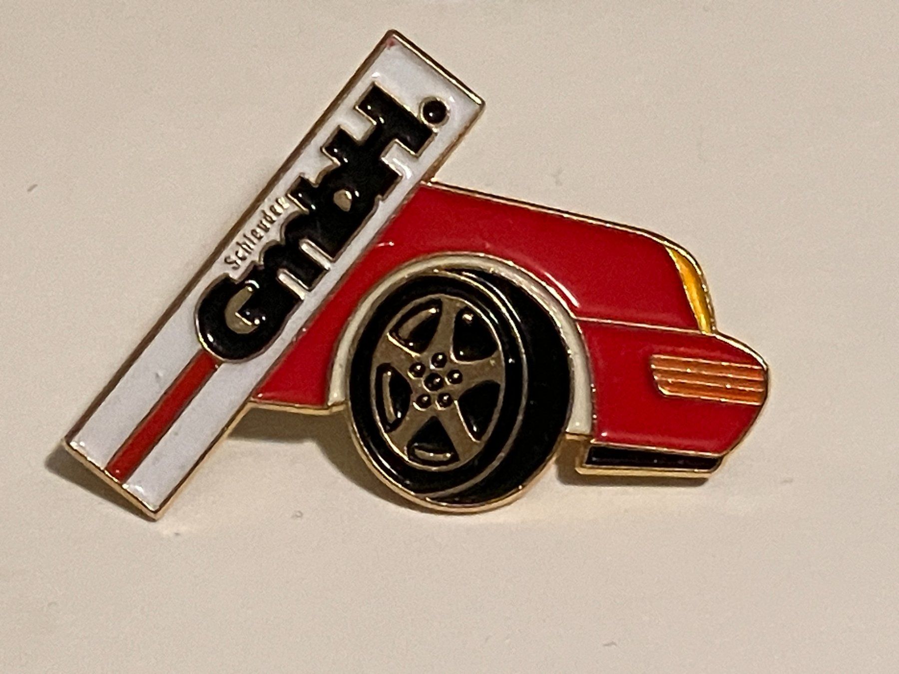 Placchette & Badge: 1 Pin Schleuder GmbH – Usato da Basel venduto da djwwpp