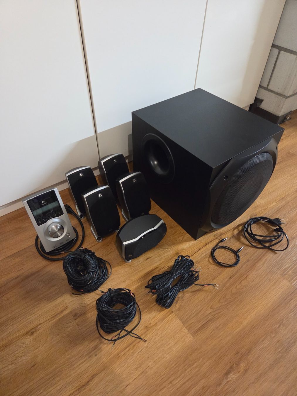 Logitech Casse acustiche: Logitech 5.1 Sound System (Z-5500) – Usato da Grenchen venduto da FipuStr91 3
