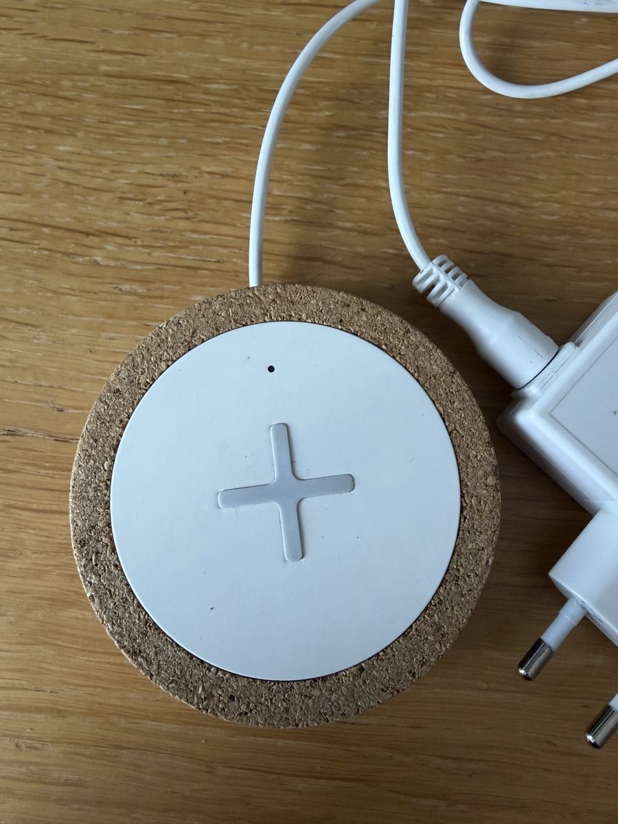 Ikea Chargements: IKEA wireless charger – D'occasion à Zürich par Abu95 3