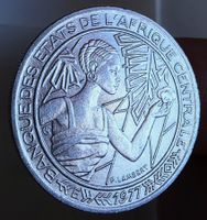 CENTRAL AFRICA 500 FRANCS 1977 E