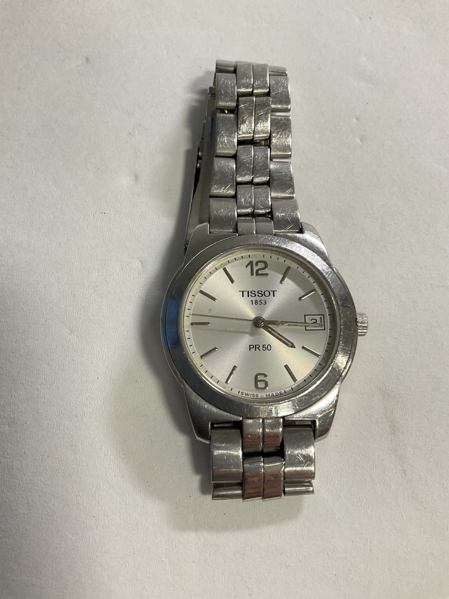 Tissot Orologi: Montre Tissot à quartz  – Usato da Malleray venduto da Robot12 1