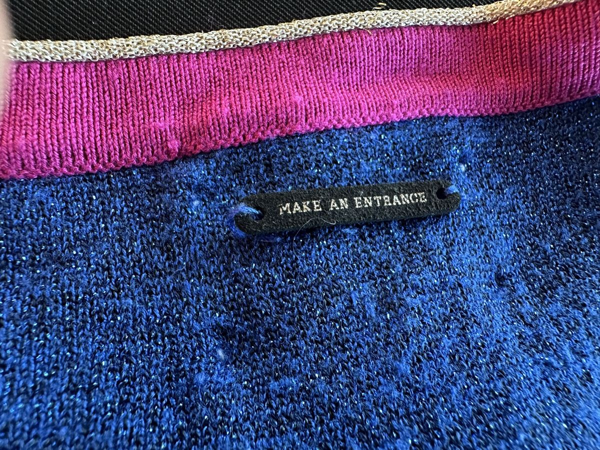 Pullover & Sweatshirts: Damen Pullover NÜMPH blau Grösse S gebraucht – Gebraucht aus Buchs SG von Sunie 1