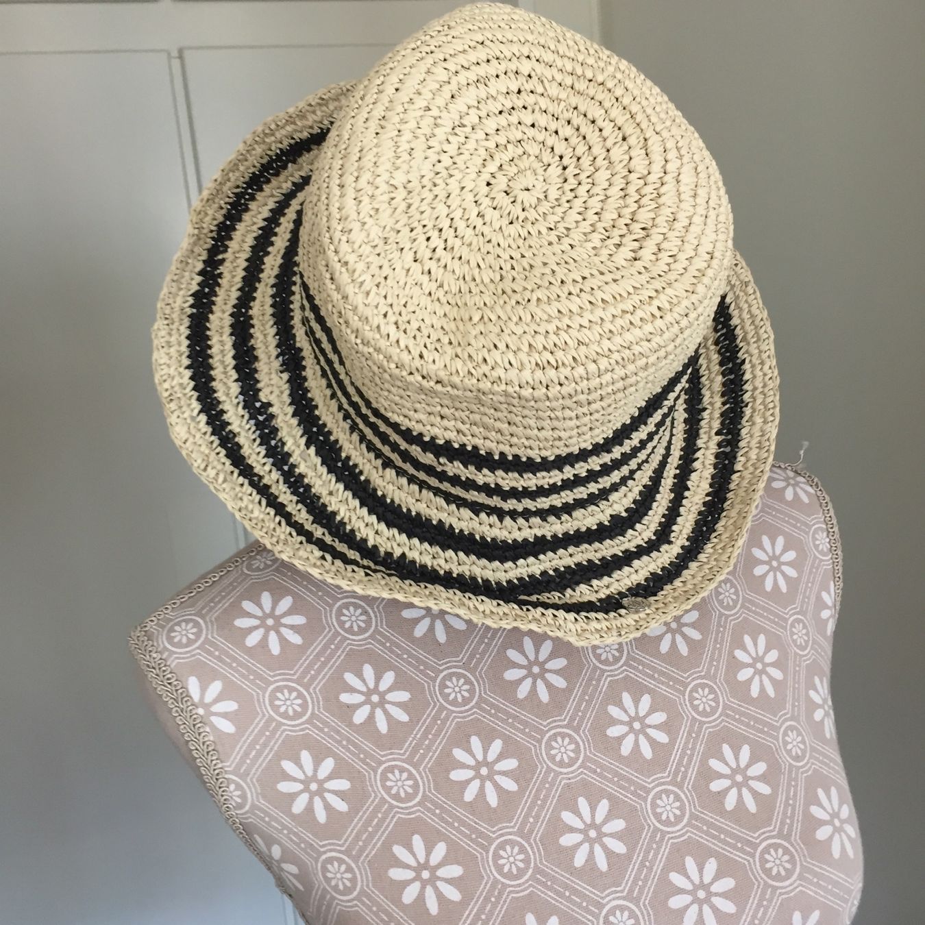 Ralph Lauren Copricapi, berretti & cappellini: Ralph Lauren - chapeau - Bob - – Usato da Sion venduto da accroshoes 3