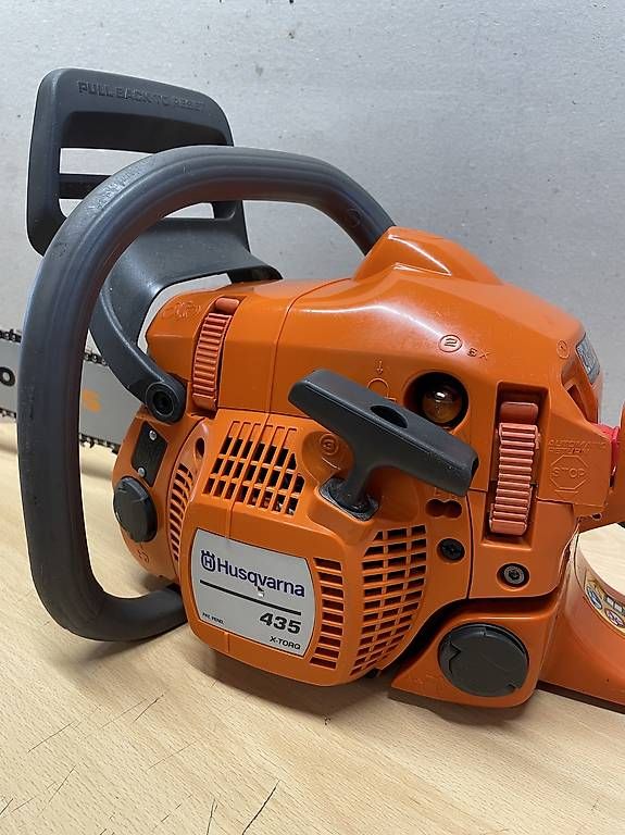 Husqvarna Sägen: Husqvarna 435 – Gebraucht aus Ennenda von Geraetekeller01