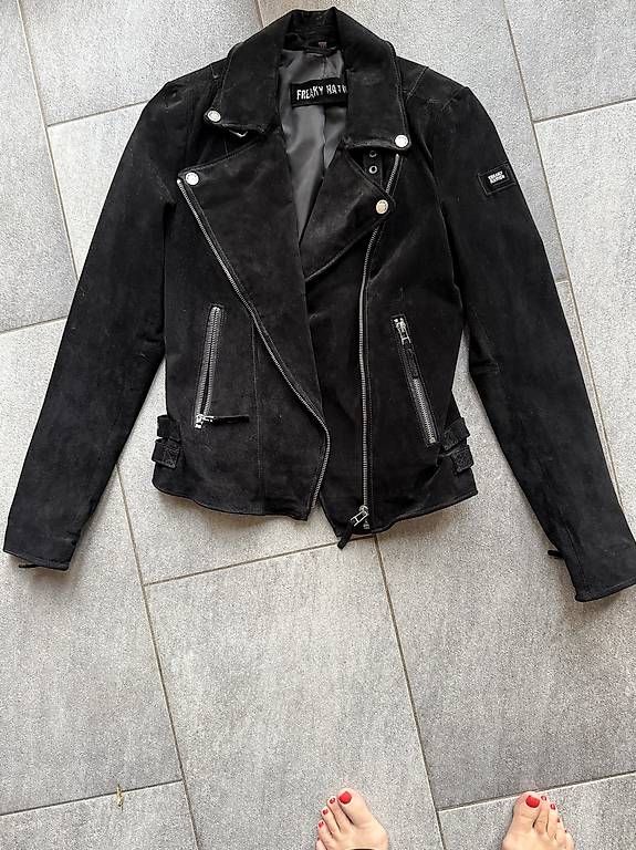 Giacche: Freaky Nation, schwarze Wildleder Jacke – Usato da Wetzikon ZH venduto da surfevida