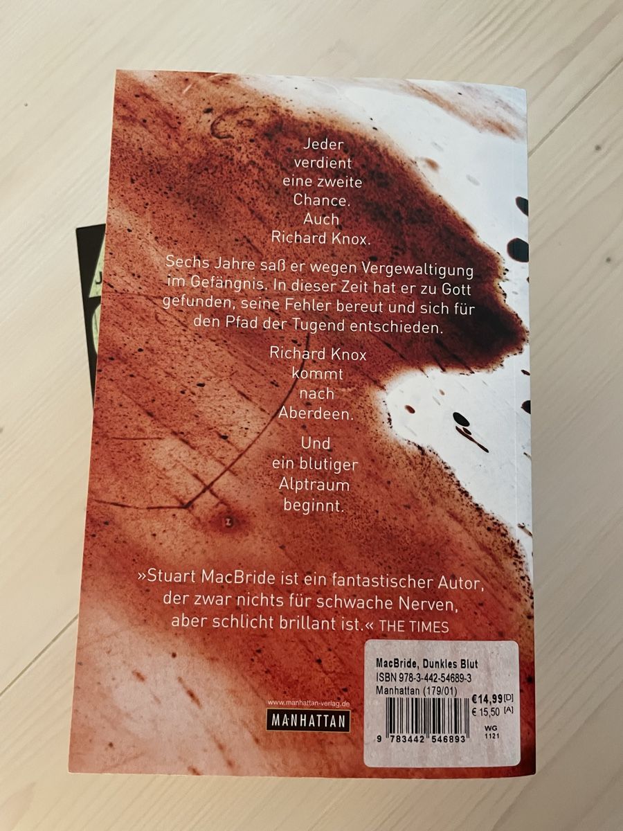 Bücher: Stuart MacBride - Dunkles Blut - Thriller - Top Zustand! – Gebraucht aus Wädenswil von VintageSalesCH 1