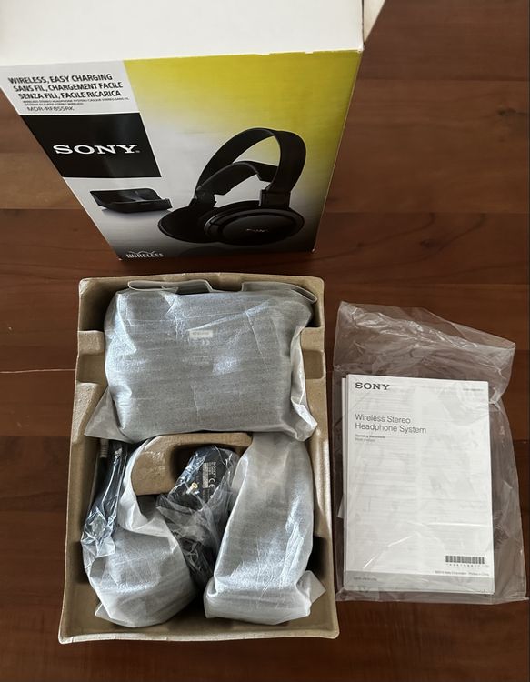 Sony Kopfhörer: Sony Wireless Stereo Headphone System - Originalverpackt – Neu (gemäss Beschreibung) aus Niederrohrdorf von m4cter 2
