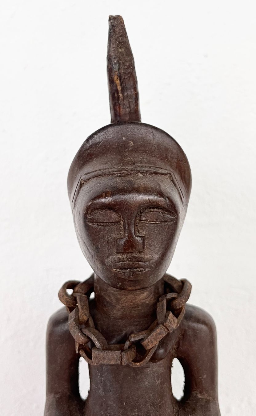 Skulpturen & Statuen: feine ausdrucksstarke alte Songye Figur Höhe 22 cm – Gebraucht aus Rüthi (Rheintal) von Kunsthaus777 6