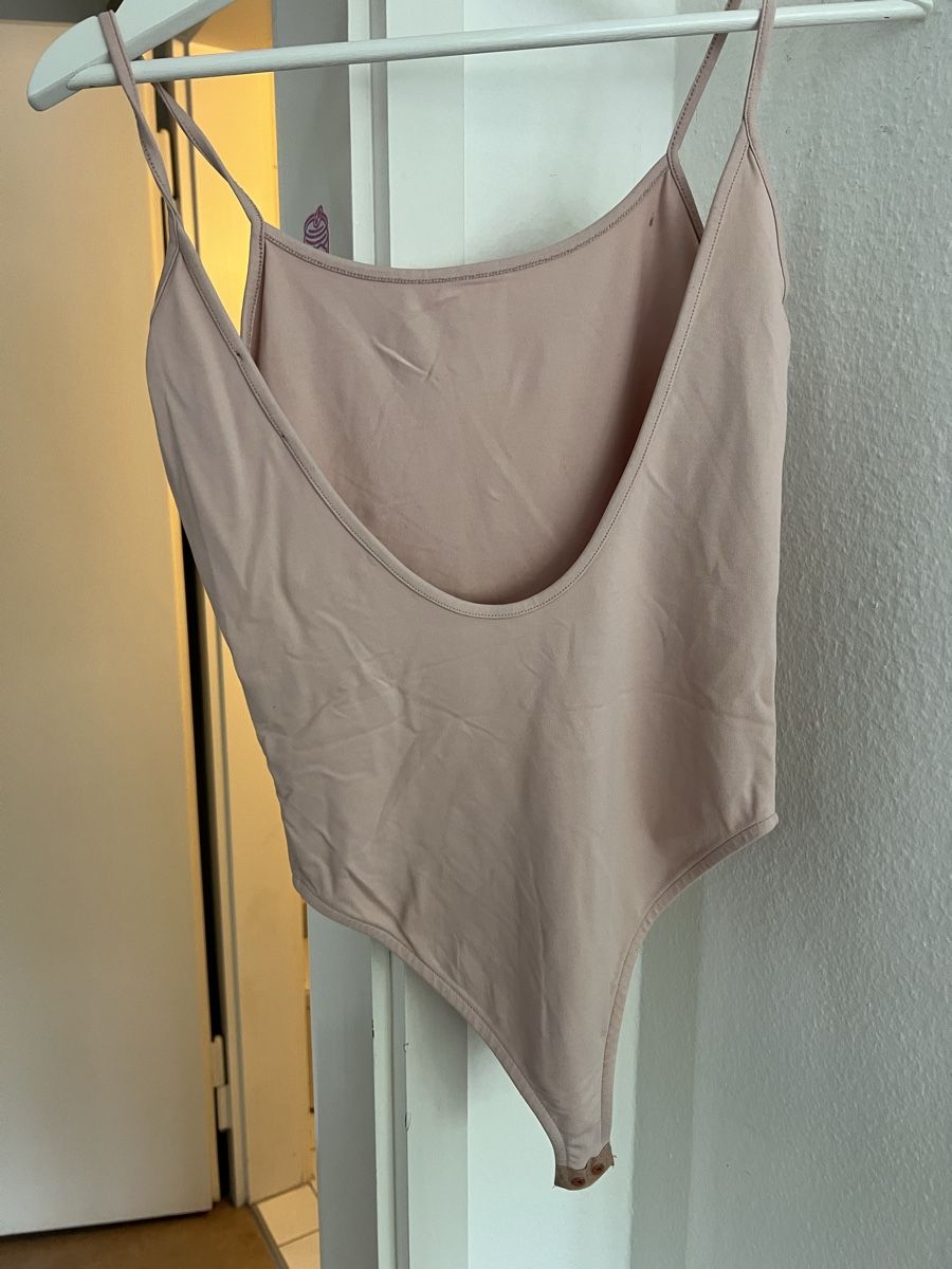 Zara Top: Zara Body, hellrosa, S, rückenfrei – Nuovo (secondo la descrizione) da Zürich venduto da sellingmystuff1 1