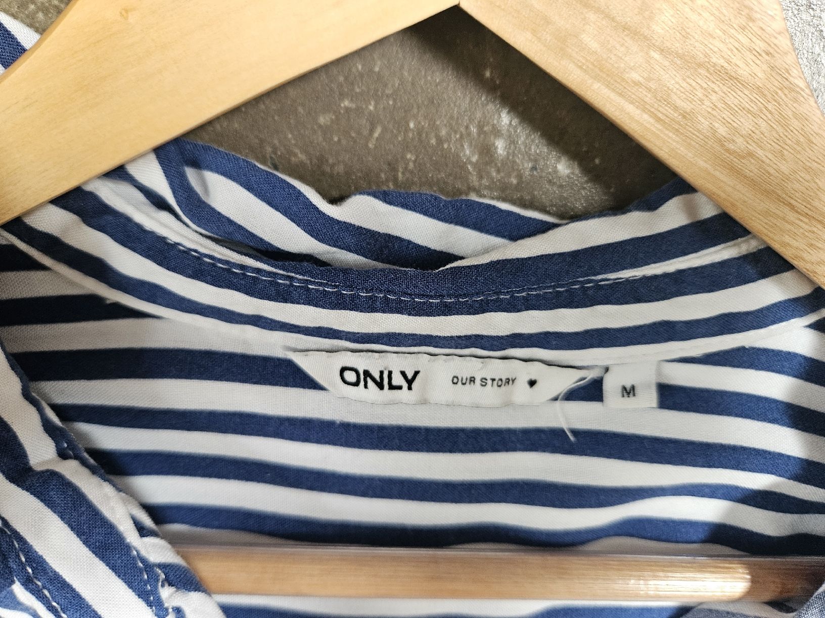 Only Blusen: Bluse und Langarmtshirt Gr.M – Gebraucht aus Niederwil AG von marciag 4