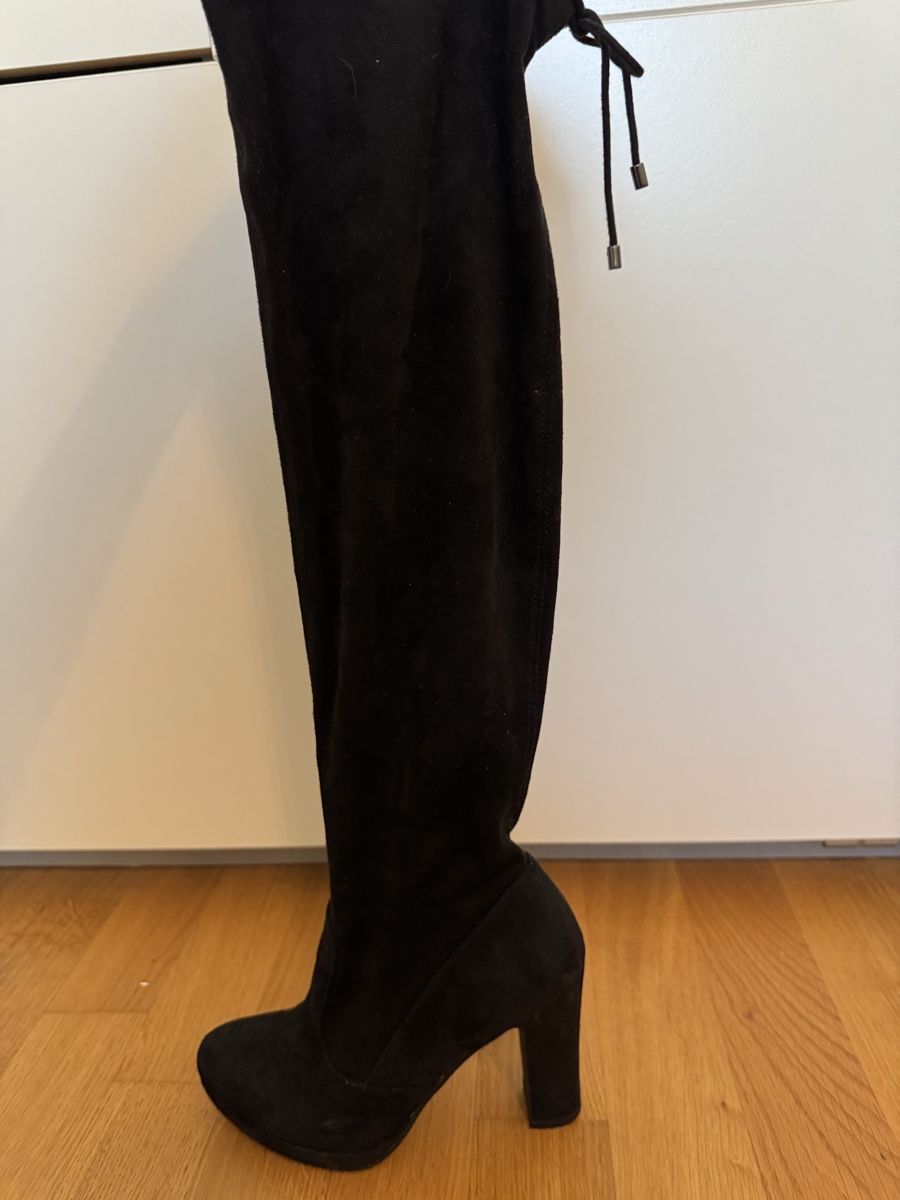 Damenschuhe: Overknee Stiefel – Gebraucht aus Beringen von ste_bh8w